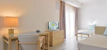 Hotel Baia Di Conte Porto Conte 4*,